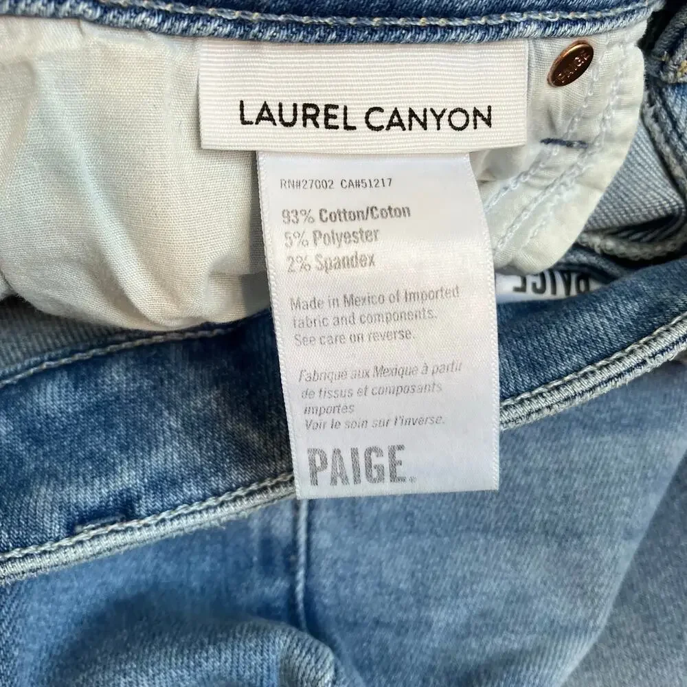 Paige Sz 27 Laurel Canyon Jeans in Nostalgia Wash Bootcut Distressed Light Wash